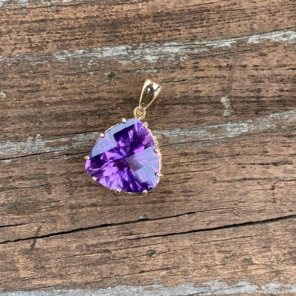 💜Beautiful Genuine Amethyst pendant 14kt. Yellow gold - Picture 7 of 10
